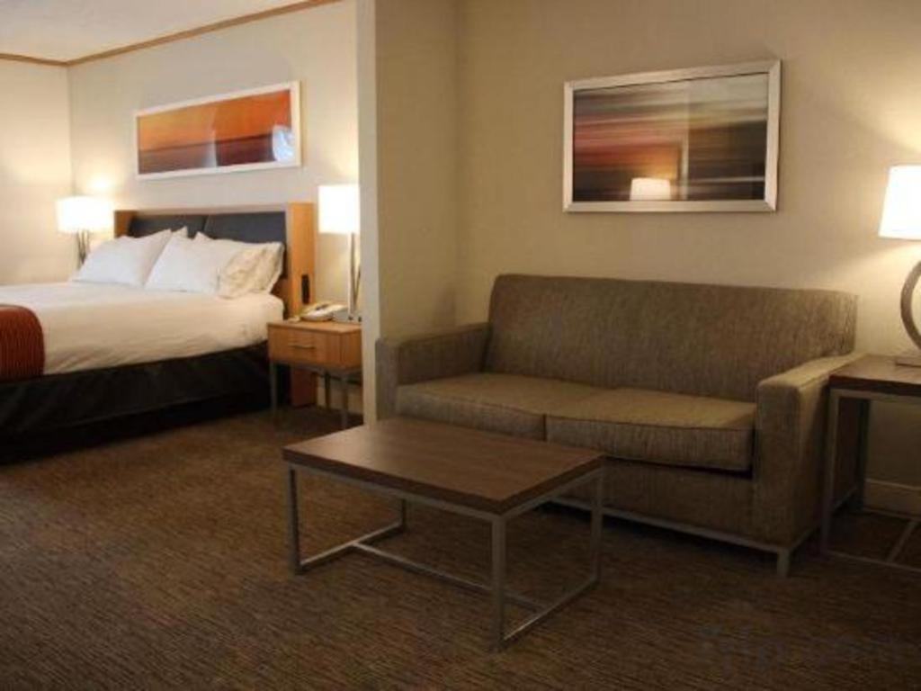 Holiday Inn Express Munising-Lakeview Hotel By Ihg エクステリア 写真