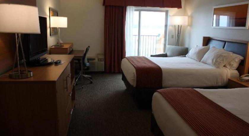 Holiday Inn Express Munising-Lakeview Hotel By Ihg エクステリア 写真