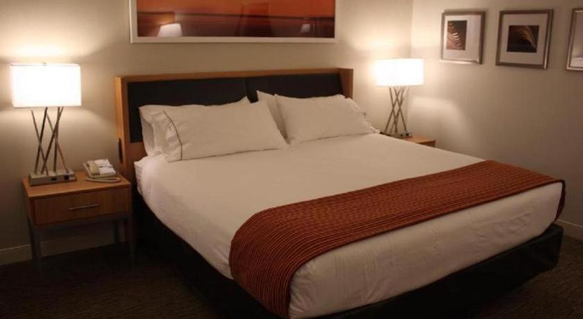 Holiday Inn Express Munising-Lakeview Hotel By Ihg エクステリア 写真