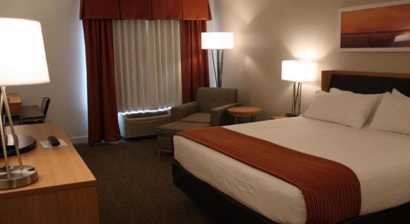 Holiday Inn Express Munising-Lakeview Hotel By Ihg エクステリア 写真