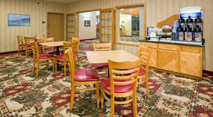 Holiday Inn Express Munising-Lakeview Hotel By Ihg エクステリア 写真
